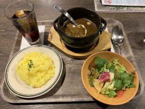 高知蔦屋書店　イソップの台所でランチ